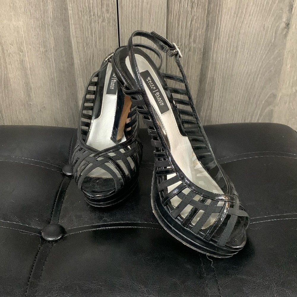 White House Black Market Black Patent Leather Open Toe Criss Cross Shoes Size 6M